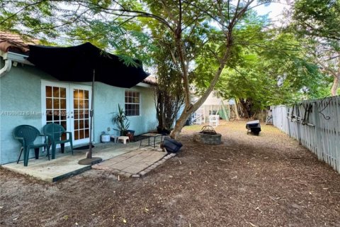 Villa ou maison à vendre à Weston, Floride: 3 chambres, 128.21 m2 № 1970401 - photo 19