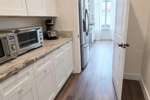 Touwnhouse à vendre à Orlando, Floride: 3 chambres, 171.13 m2 № 2157592 - photo 12