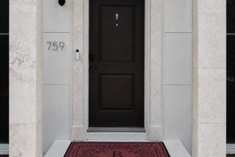 Touwnhouse à vendre à Orlando, Floride: 3 chambres, 171.13 m2 № 2157592 - photo 4