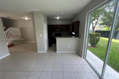 Touwnhouse à vendre à Homestead, Floride: 3 chambres, 132.2 m2 № 1783895 - photo 6