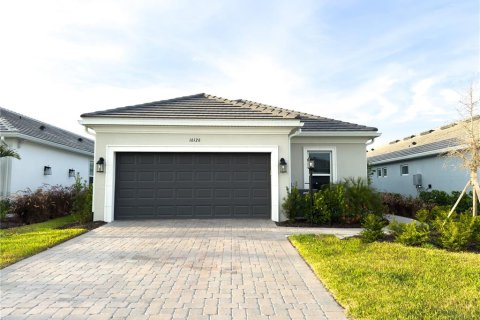 House in Bradenton, Florida 3 bedrooms, 178.93 sq.m. № 1767514 - photo 2