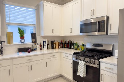 House in Bradenton, Florida 3 bedrooms, 178.93 sq.m. № 1767514 - photo 5