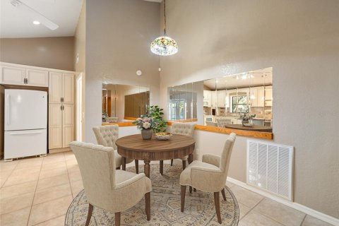 Villa ou maison à vendre à Winter Haven, Floride: 3 chambres, 145.48 m2 № 1845161 - photo 8