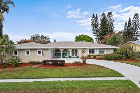 Villa ou maison à vendre à Port St. Lucie, Floride: 3 chambres, 191.19 m2 № 2042685 - photo 2