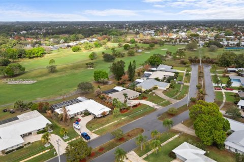 Villa ou maison à vendre à Port St. Lucie, Floride: 3 chambres, 191.19 m2 № 2042685 - photo 11