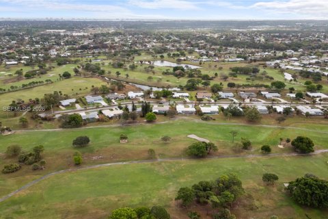Villa ou maison à vendre à Port St. Lucie, Floride: 3 chambres, 191.19 m2 № 2042685 - photo 15
