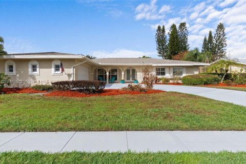 Villa ou maison à vendre à Port St. Lucie, Floride: 3 chambres, 191.19 m2 № 2042685 - photo 3