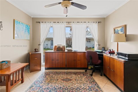 Villa ou maison à vendre à Port St. Lucie, Floride: 3 chambres, 191.19 m2 № 2042685 - photo 19