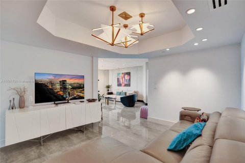 Condo in Aventura, Florida, 2 bedrooms  № 1811169 - photo 16