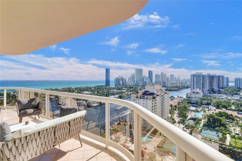 Condo in Aventura, Florida, 2 bedrooms  № 1811169 - photo 29
