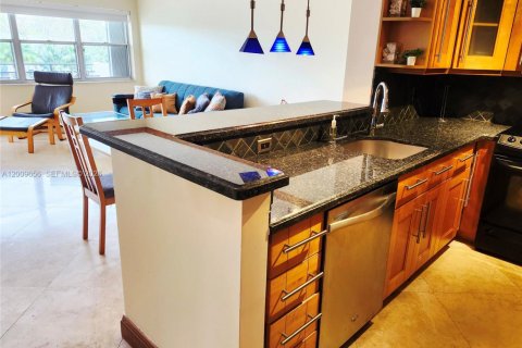 Condo à Hallandale Beach, Floride, 1 chambre  № 2091373