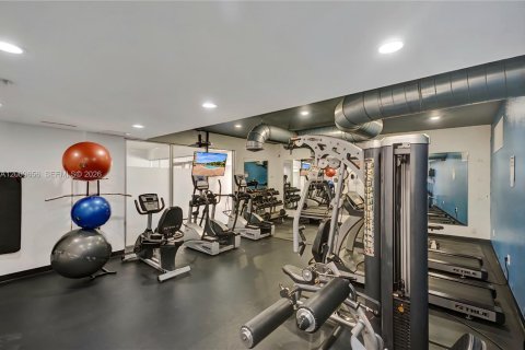 Copropriété à louer à Hallandale Beach, Floride: 1 chambre, 85.93 m2 № 2091373 - photo 20