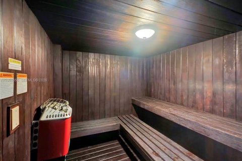 Copropriété à louer à Hallandale Beach, Floride: 1 chambre, 85.93 m2 № 2091373 - photo 19