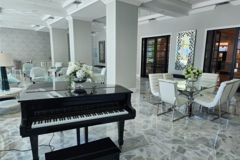 Condominio en alquiler en Hollywood, Florida, 44.78 m2 № 1977576 - foto 29