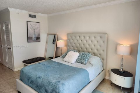 Condominio en alquiler en Hollywood, Florida, 44.78 m2 № 1977576 - foto 13