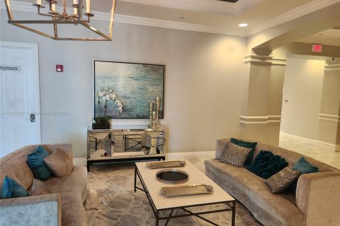 Condominio en alquiler en Hollywood, Florida, 44.78 m2 № 1977576 - foto 27