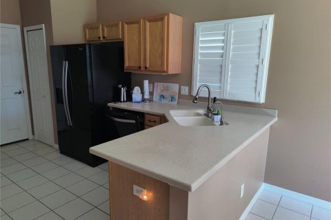 Villa ou maison à louer à Leesburg, Floride: 2 chambres, 152.64 m2 № 1720555 - photo 11