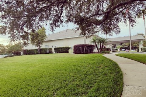 Villa ou maison à louer à Leesburg, Floride: 2 chambres, 152.64 m2 № 1720555 - photo 28