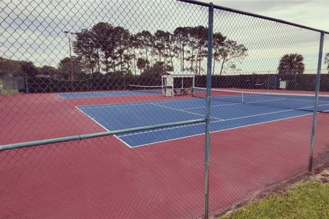 Villa ou maison à louer à Leesburg, Floride: 2 chambres, 152.64 m2 № 1720555 - photo 29