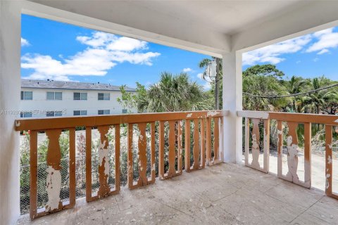 Apartamento en alquiler en North Miami, Florida, 2 dormitorios, 102.19 m2 № 1987481 - foto 19