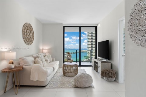 Condominio en alquiler en Miami, Florida, 1 dormitorio, 61.5 m2 № 2088627 - foto 8