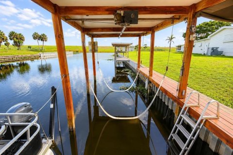 Casa en venta en Okeechobee, Florida, 2 dormitorios, 117.06 m2 № 2094754 - foto 24