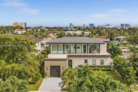 Villa ou maison à vendre à North Miami, Floride: 4 chambres № 1966330 - photo 2