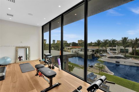 Villa ou maison à vendre à North Miami, Floride: 4 chambres № 1966330 - photo 30