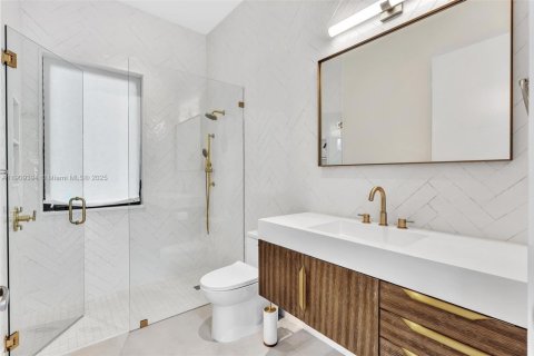 Villa ou maison à vendre à North Miami, Floride: 4 chambres № 1966330 - photo 23