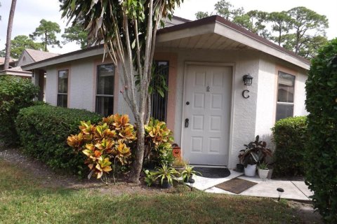 Touwnhouse à St. Lucie, Floride 2 chambres, 93.37 m2 № 2278407