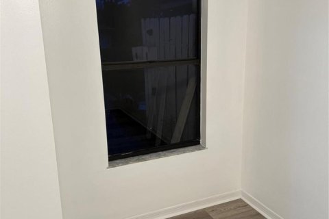 Touwnhouse à louer à St. Lucie, Floride: 2 chambres, 93.37 m2 № 2278407 - photo 6