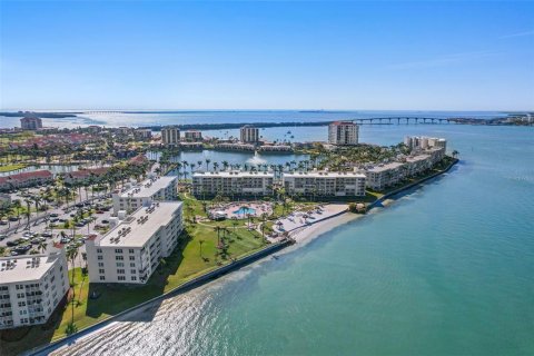 Copropriété à vendre à Saint Petersburg, Floride: 2 chambres, 107.77 m2 № 2098215 - photo 20