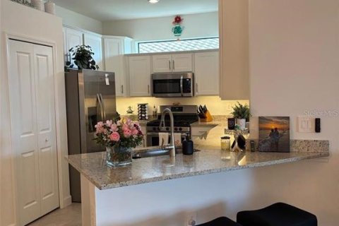 Villa ou maison à louer à Bradenton, Floride: 2 chambres, 144.65 m2 № 2353250 - photo 5
