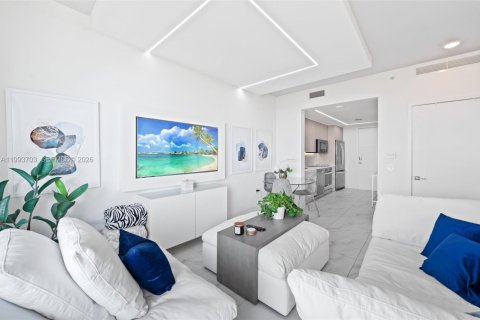 Condo in Sunrise, Florida, 1 bedroom № 2242540