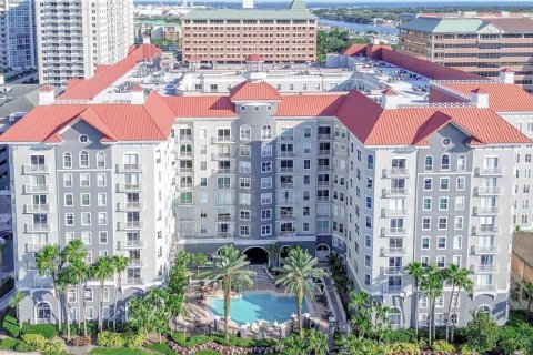 Condo in Tampa, Florida, 3 bedrooms  № 2094802