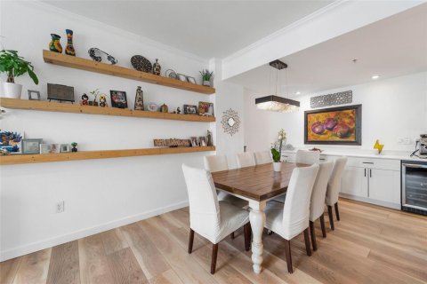 Condo in Tampa, Florida, 3 bedrooms  № 2094802 - photo 16