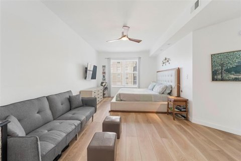 Condo in Tampa, Florida, 3 bedrooms  № 2094802 - photo 11
