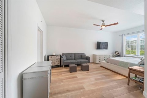 Condo in Tampa, Florida, 3 bedrooms  № 2094802 - photo 14