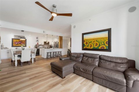 Condo in Tampa, Florida, 3 bedrooms  № 2094802 - photo 10