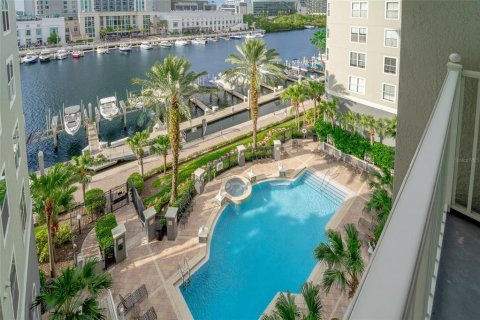 Condo in Tampa, Florida, 3 bedrooms  № 2094802 - photo 30