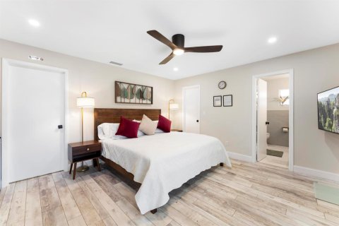 Casa en venta en Lake Clarke Shores, Florida, 4 dormitorios, 198.25 m2 № 2272618 - foto 23