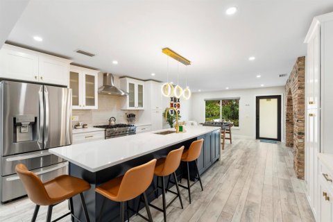 Casa en venta en Lake Clarke Shores, Florida, 4 dormitorios, 198.25 m2 № 2272618 - foto 12