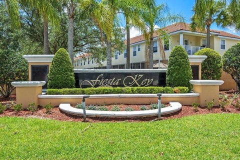 Adosado en alquiler en Kissimmee, Florida, 3 dormitorios, 163.69 m2 № 1879637 - foto 13