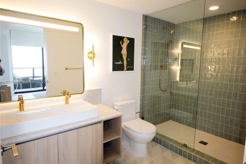 Condo in Miami, Florida, 3 bedrooms  № 1352187 - photo 10