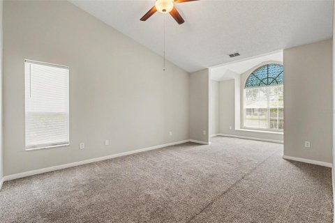 House in Weeki Wachee, Florida 3 bedrooms, 210.14 sq.m. № 2122166 - photo 22