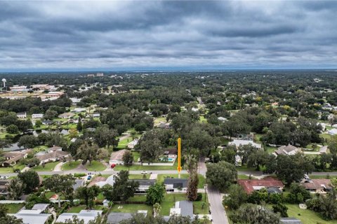Villa ou maison à vendre à Bartow, Floride: 3 chambres, 168.15 m2 № 2414066 - photo 10