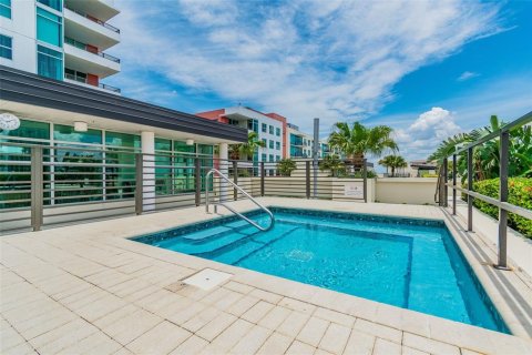 Condo in Tampa, Florida, 2 bedrooms № 2197505 - photo 30