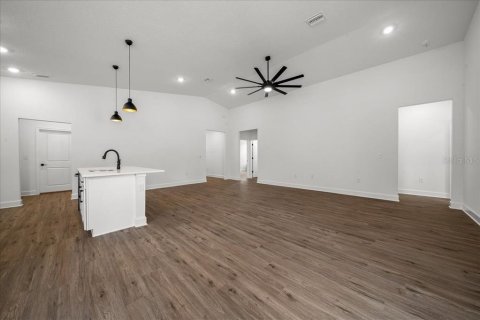 Villa ou maison à vendre à Spring Hill, Floride: 4 chambres, 191.47 m2 № 2142985 - photo 9