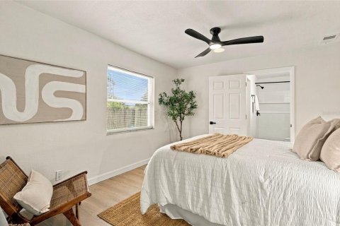 Casa en venta en Saint Petersburg, Florida, 4 dormitorios, 147.16 m2 № 2383820 - foto 13