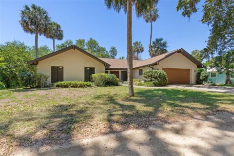 House in Palm Coast, Florida 3 bedrooms, 171.03 sq.m. № 1643347 - photo 10